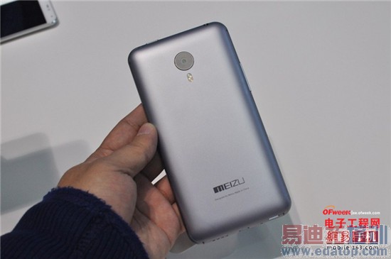 ����MX4 Pro�Ա�MX4�������+ͼ�ͣ�С��4/Mate7������Ǻã�