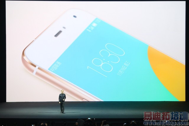 ����MX4 Pro������ͼ��ֱ�����걬Mate7 3199���棿