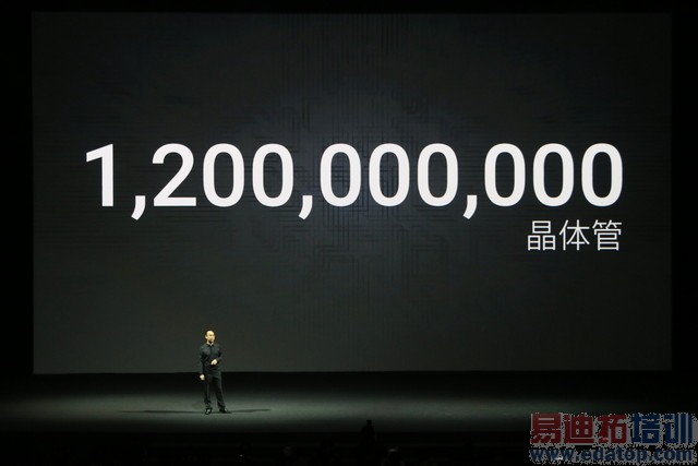 ����MX4 Pro������ͼ��ֱ�����걬Mate7 3199���棿