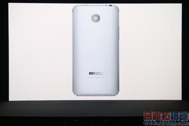 ����MX4 Pro������ͼ��ֱ�����걬Mate7 3199���棿