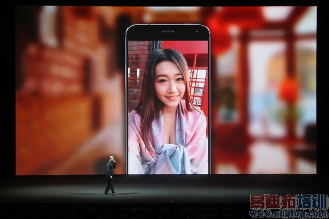 ����MX4 Pro������ͼ��ֱ�����걬Mate7 3199���棿