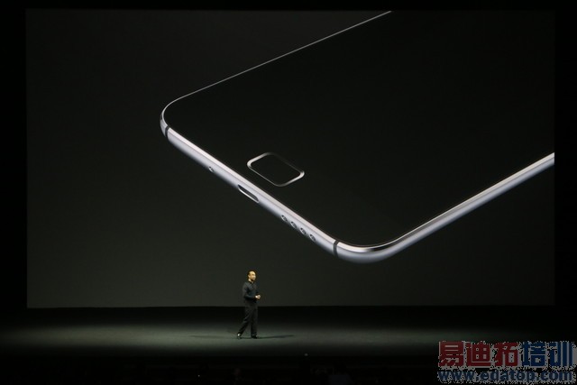 ����MX4 Pro������ͼ��ֱ�����걬Mate7 3199���棿