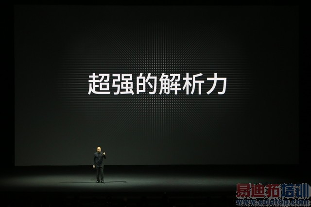 ����MX4 Pro������ͼ��ֱ�����걬Mate7 3199���棿