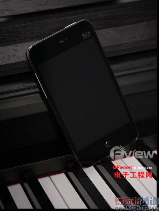 ����MX4�Ա�С��4���⣺��ʲô�ѻ�MX4 Pro��