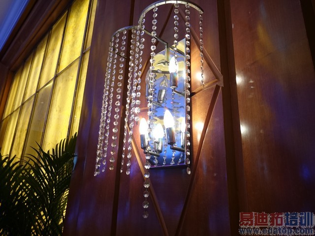 IMX220ͬ�ŶԾ� ����Z3/����MX4���նԱ� 