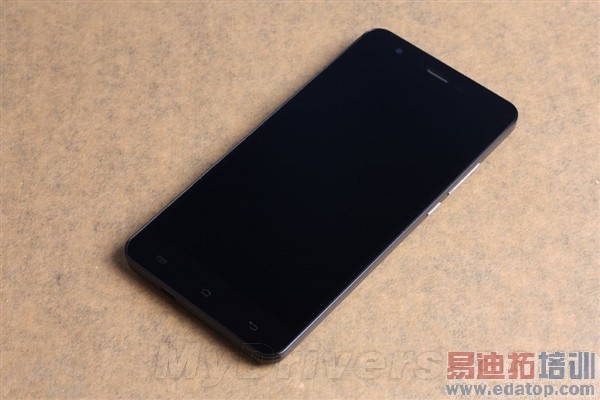 �������Լ۱�֮����999Ԫ3GB�ڴ��ֻ���С�����庹�� ʵ��̫�б���