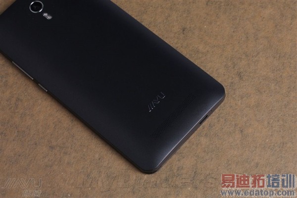 �������Լ۱�֮����999Ԫ3GB�ڴ��ֻ���С�����庹�� ʵ��̫�б���