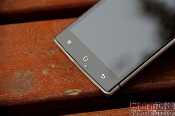 takeeȫϢ�ֻ����⣺������3D��ͬ �ж����棿