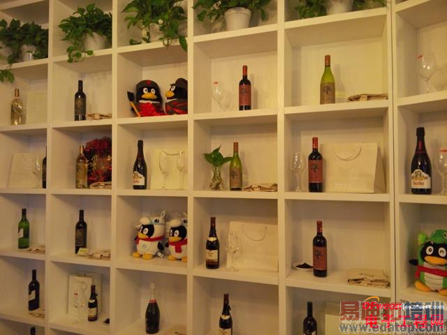 ����MX4 Pro���նԱ����� ϸ�ڱ��ֲ���ǰ��