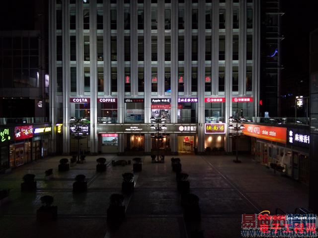 ����MX4 Pro���նԱ����� ϸ�ڱ��ֲ���ǰ��