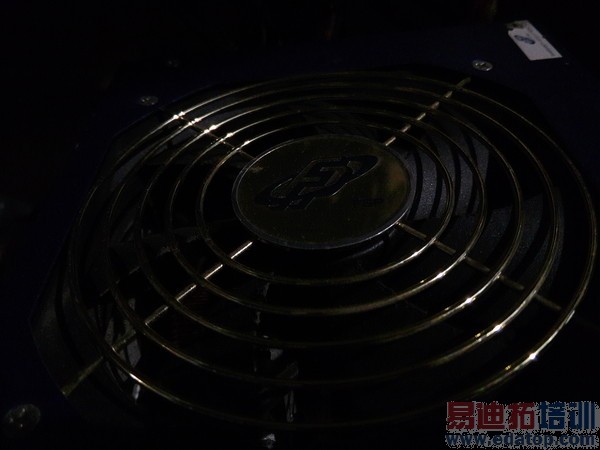 ����MX4 Pro������⣺�ȼ绪ΪMate7 ��ָС��5��