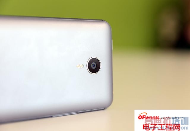 ����MX4 Pro�����µ�����ң���ֻ������Ŀ�ʼ��