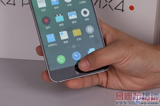 ����MX4 Pro���⣺���³���֮�� 2070�����ص��ջ�