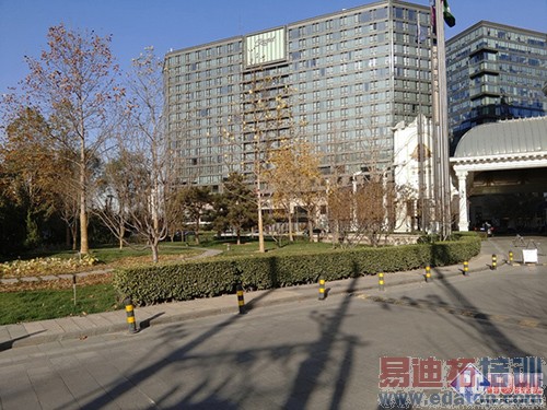 ����MX4 Pro���⣺���³���֮�� 2070�����ص��ջ�