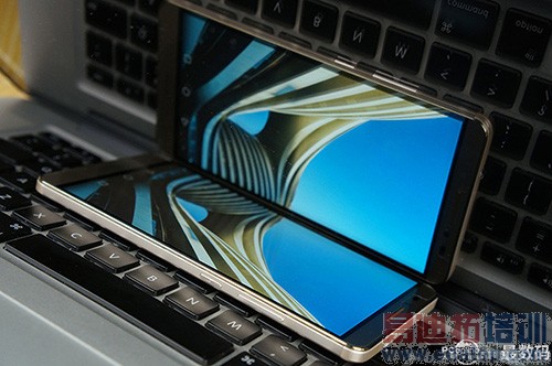 ��ΪMate7��������֣��߶˾������ԣ�