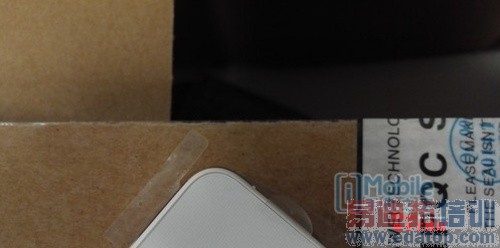 ��Ϊ��ҫ6 Plus�����ῴ��ǰհ����Ϯ����MX4 Pro/iPhone6�ĵ������ڣ�