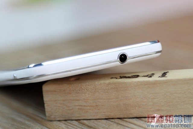 С����4�Լ۱ȳ��ߣ�ȥTM��iPhone6 ��Ҫ��һ��������ȫ�������