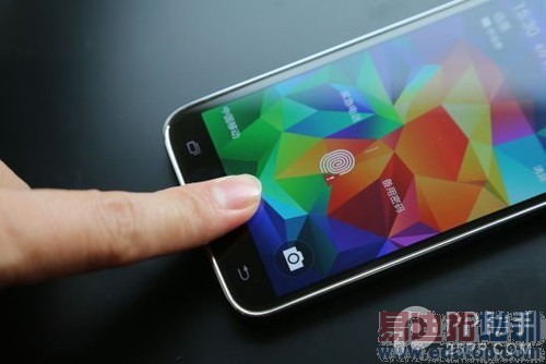 ����MX4 Pro��ȫ���²��� ����MX5��γ�Խ�Լ��ֵܣ�����ͼ��