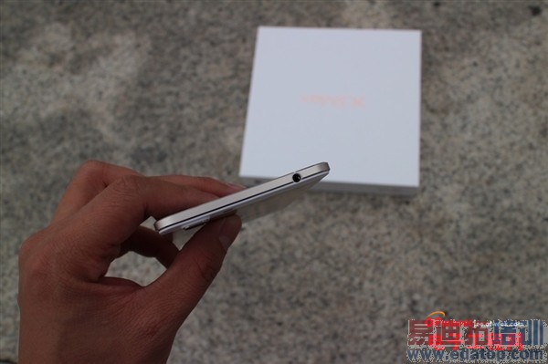 ����MX4 Pro�Ա�vivo X5Max���⣺Hifiʵ���ļ�ǿ������ͼ�ͣ�