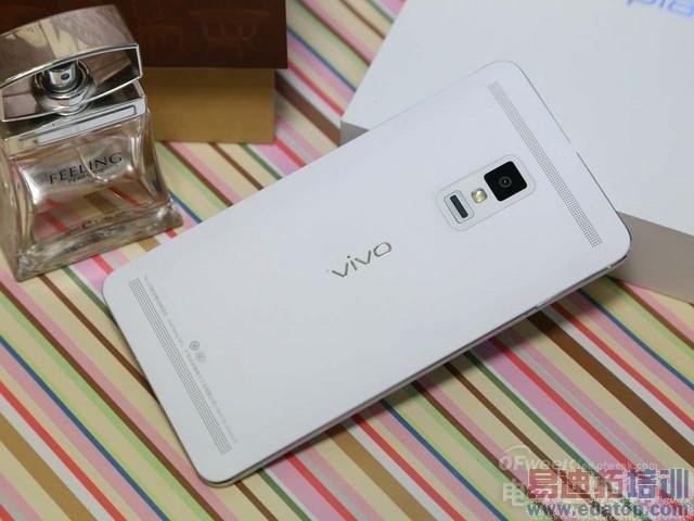 ����ϸ�壺����MX4 Pro���Σ�ȫ���̵�8��2K�ֱ������ֻ�����ͼ����