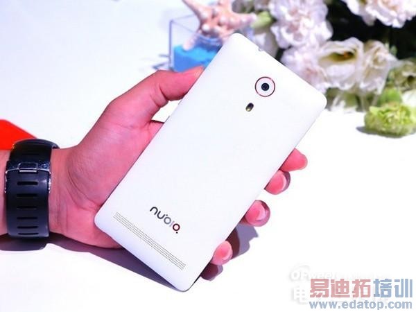 ����ϸ�壺����MX4 Pro���Σ�ȫ���̵�8��2K�ֱ������ֻ�����ͼ����