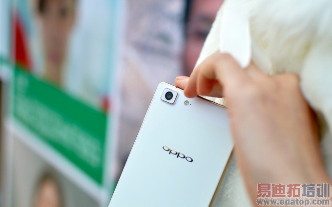 �����ܷ���ڳ���OPPO R5 ʹ������