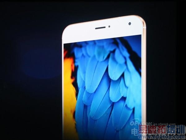 ս��׷ɣ�����MX4 Pro ��Ϊ��ҫ����4X ���ɴ���F2��սƻ������ͼ��