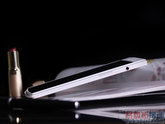 ս��׷ɣ�����MX4 Pro ��Ϊ��ҫ����4X ���ɴ���F2��սƻ������ͼ��