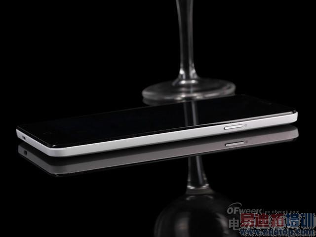 战火纷飞:魅族MX4 Pro 华为荣耀畅玩4X 酷派大神F2决战苹果(附图)