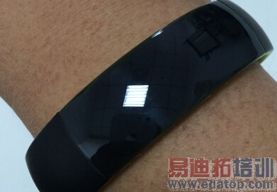 全方位测评: 华为荣耀畅玩手环