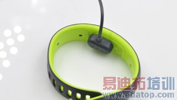 全方位测评: 华为荣耀畅玩手环