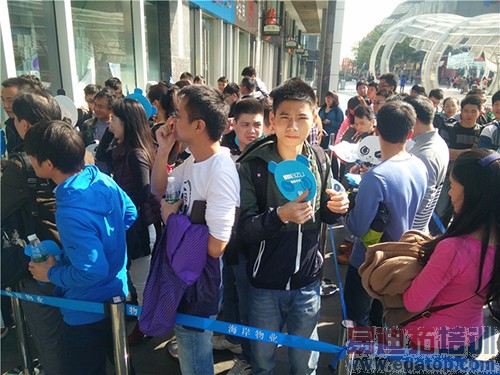 ����MX4 Pro�׷�14���ֳ�ֱ�������������ȳ�����ͼ��