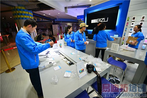 ����MX4 Pro�׷�14���ֳ�ֱ�������������ȳ�����ͼ��