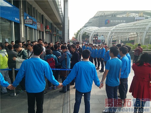 ����MX4 Pro�׷�14���ֳ�ֱ�������������ȳ�����ͼ��