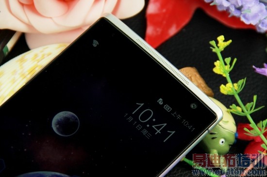 takeeȫϢ�ֻ�������⣺��ɱ����ѷFire Phone������Ƶ��