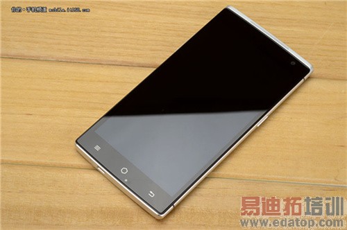 �ѿ�ȫϢ�ֻ�����+��⣺��ΪMate7/С��4����̫���ԣ�