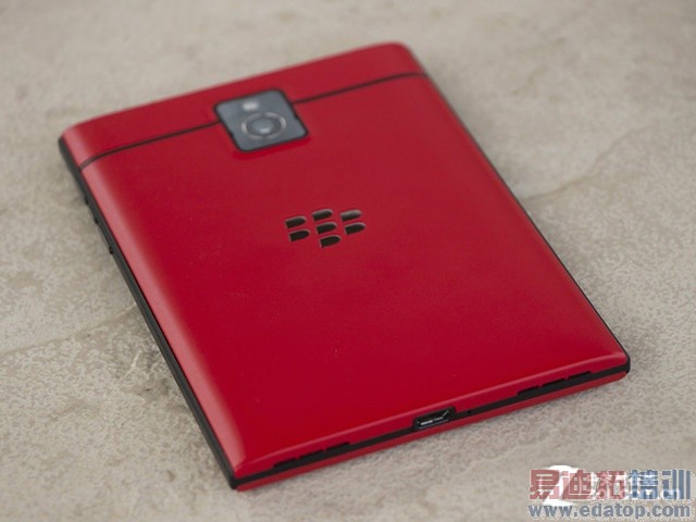 ����MX4 Pro�׷� �۰�iPhone6 Plus�µ�