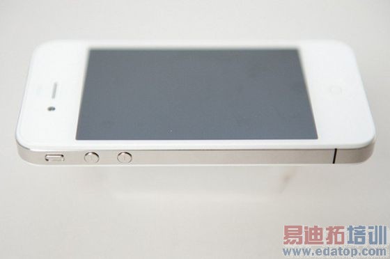 ��ɫ�ֻ�Ϊɶ�Ⱥ�ɫ��������