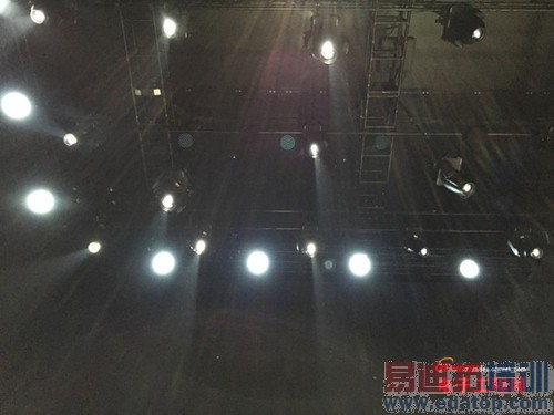 �Ա����⣺��ҫ6 Plus vs iPhone6�۷�Ծ� ����MX4 Pro����