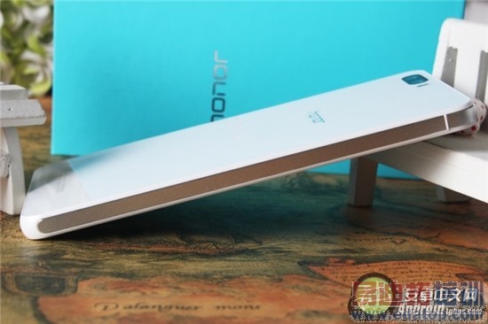 ��˼о�ȼ��ͨ���� ����MX4 Pro������������Ϊ��ҫ6Plus����