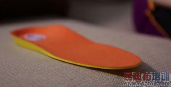 Stridalyzer智能鞋垫能教你跑步不受伤