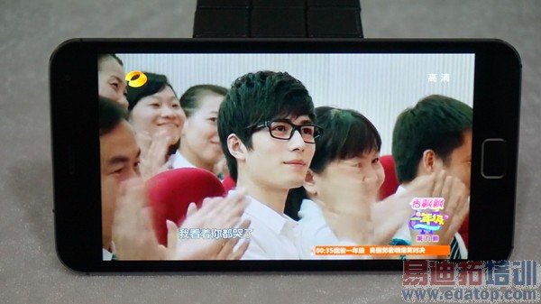 ����������ǰ��ս:����MX4 Pro��â�ǹ���Ϊ��ҫ6 Plus