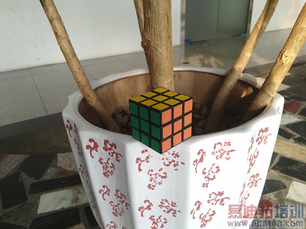 ����������ǰ��ս:����MX4 Pro��â�ǹ���Ϊ��ҫ6 Plus