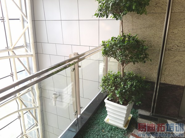 ����������ǰ��ս:����MX4 Pro��â�ǹ���Ϊ��ҫ6 Plus