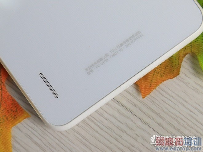 ��Ϊ��ҫ6 Plus���⣺��Ȼ��ǹ���� ���ð�����M82a1�𣿣�����Ƶ��