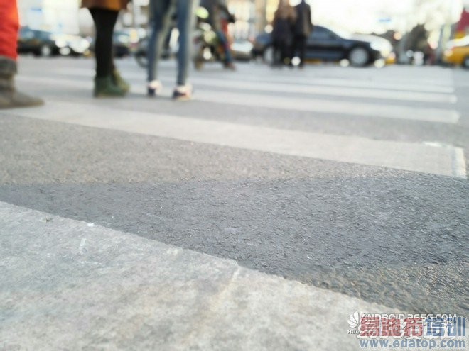 华为荣耀6 Plus评测:居然用枪击射 敢用巴雷特M82a1吗?(附视频)