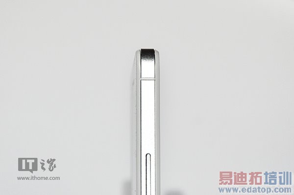 ��Ϊ��ҫ6 Plus���ֳ����飺���ֵ�ǿ ��iPhone6 Plusק����ͼ��