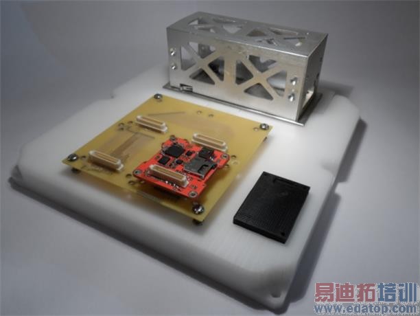 PocketQubes����DIY������������� ʵ��