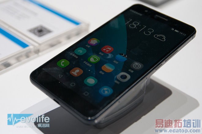 同是6 Plus 谁更强:荣耀6 Plus是否只是多出一个