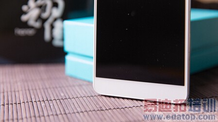 ��������ʷ��ǿ������ҫ6Plus ȫ��λ���� �걬����4Pro ����ƻ��6 Plus